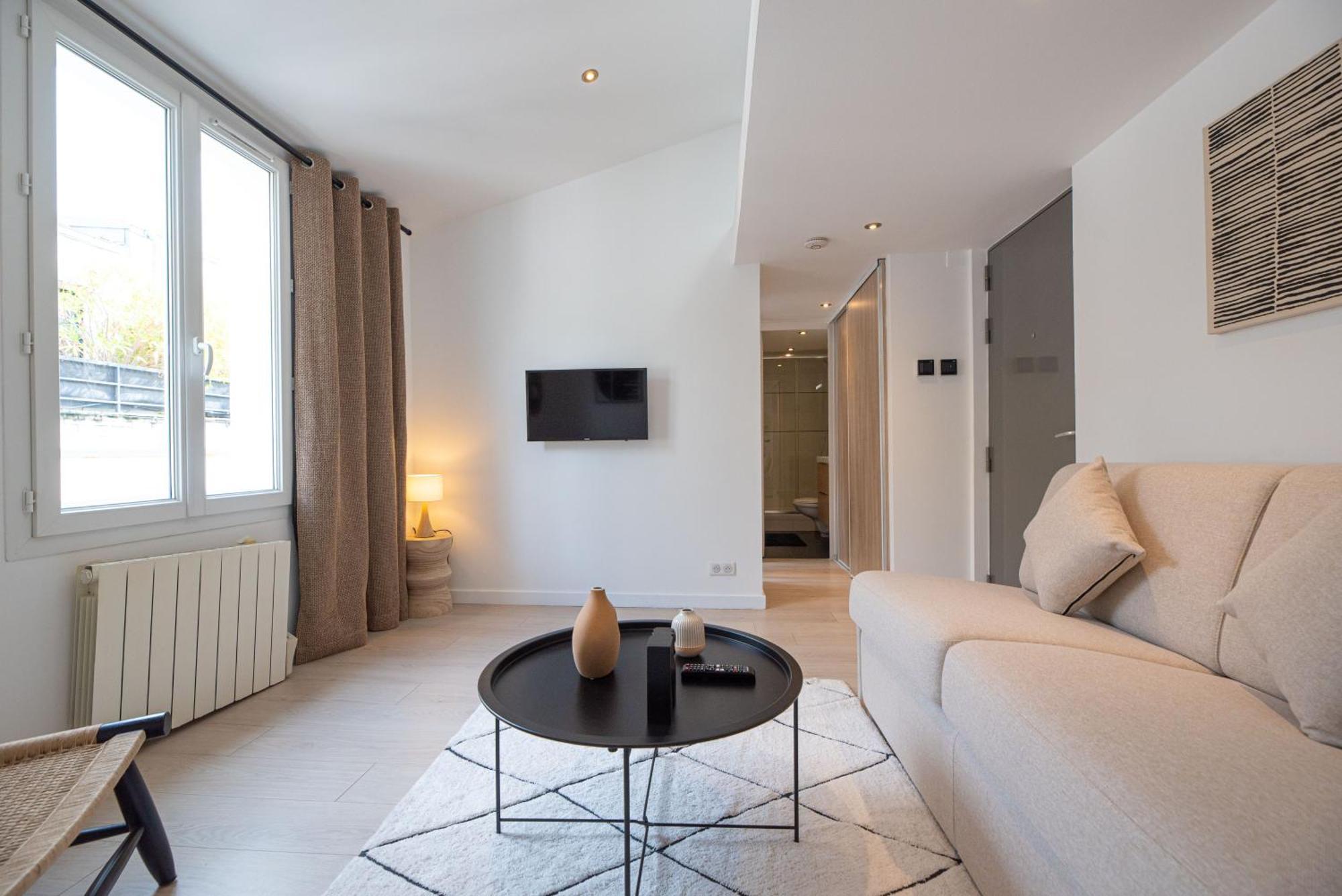 Stunning Flat In Paris Apartment Room photo